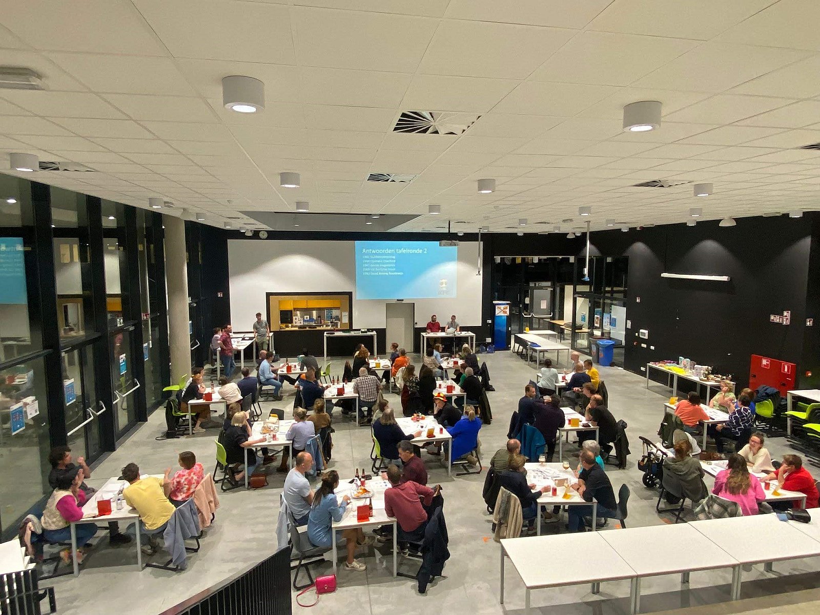 Klein Feest Comité (KFC): Eerste algemene quiz.